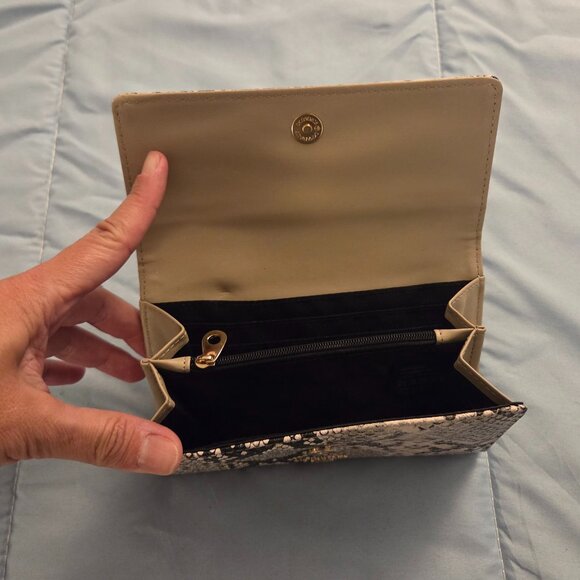 New Snake-print Woman's Dune Wallet - Picture 4 of 6